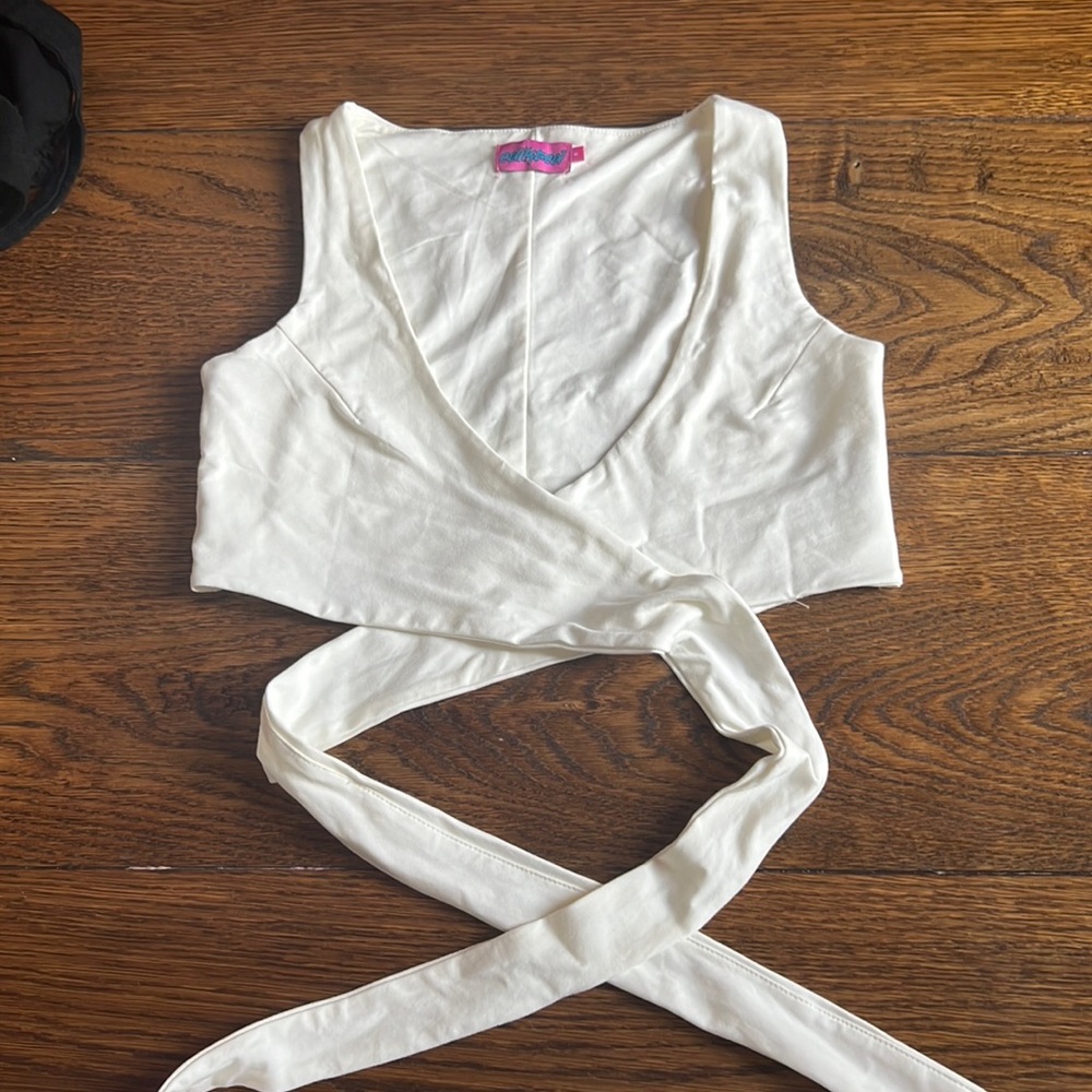 white edikted cross top